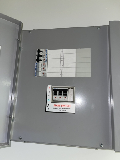 Distribution board small 1