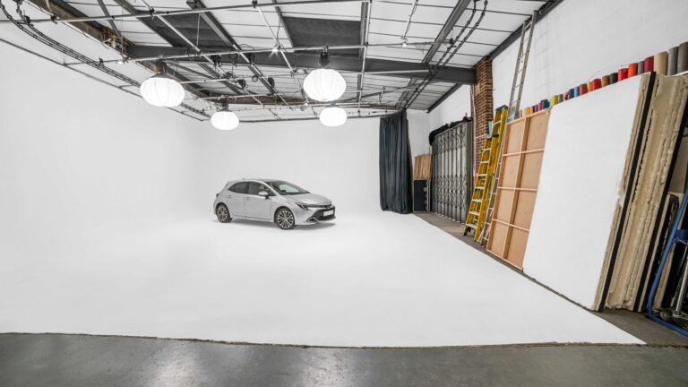 Drive in Studio Infinity Cove Studio Cineview Studios 768x432