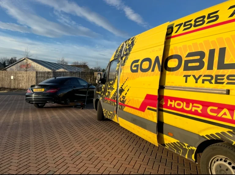 Emergency Mobile Tyre Fitting 768x572